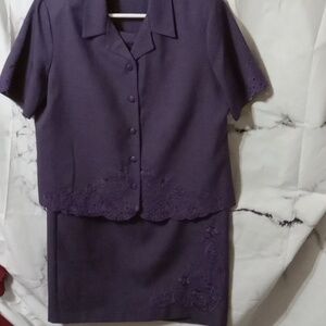 Alfred Dunner 2 pc suit 10P 💜💜💜💜